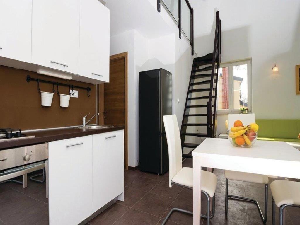 Apartments Grzic Porozina Extérieur photo